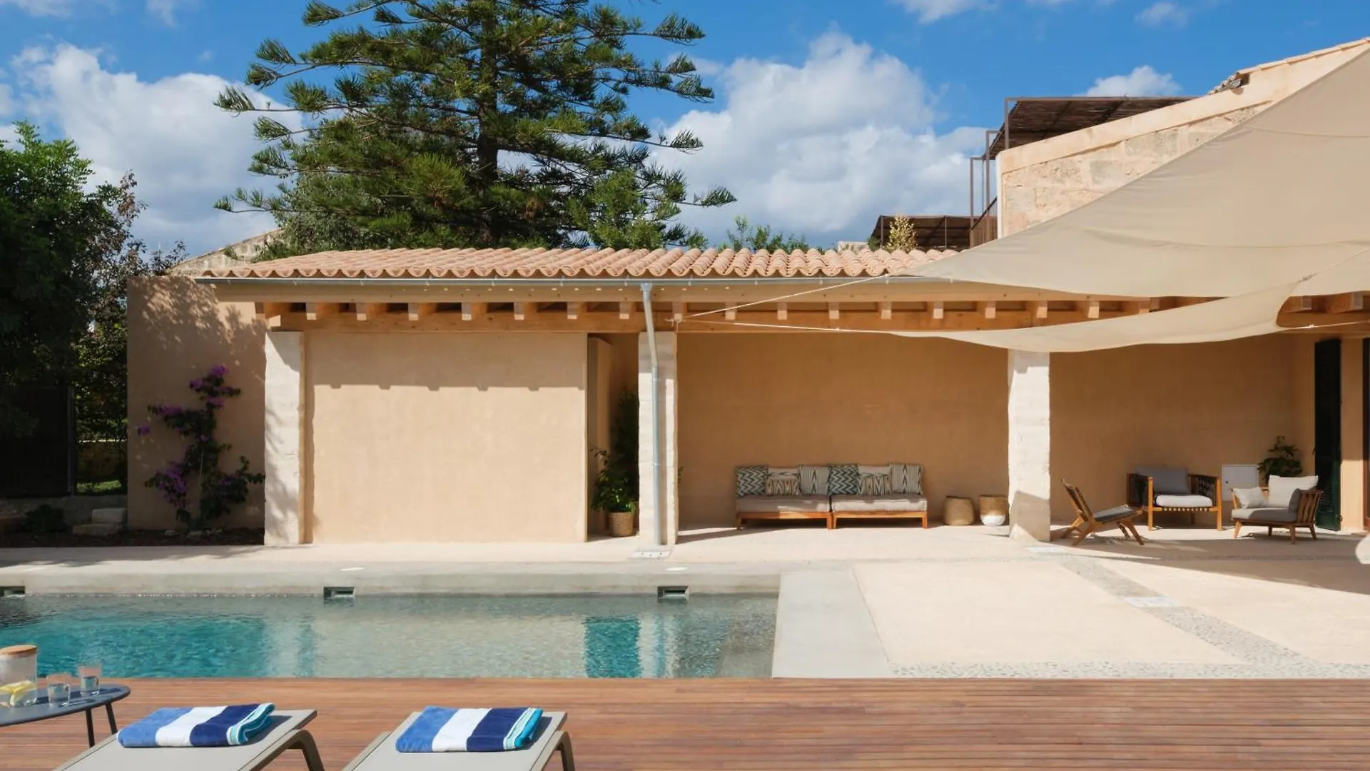 וילה קונסיי Can Cunso 30, Piscina, Barbacoa, Estilo Y Confort